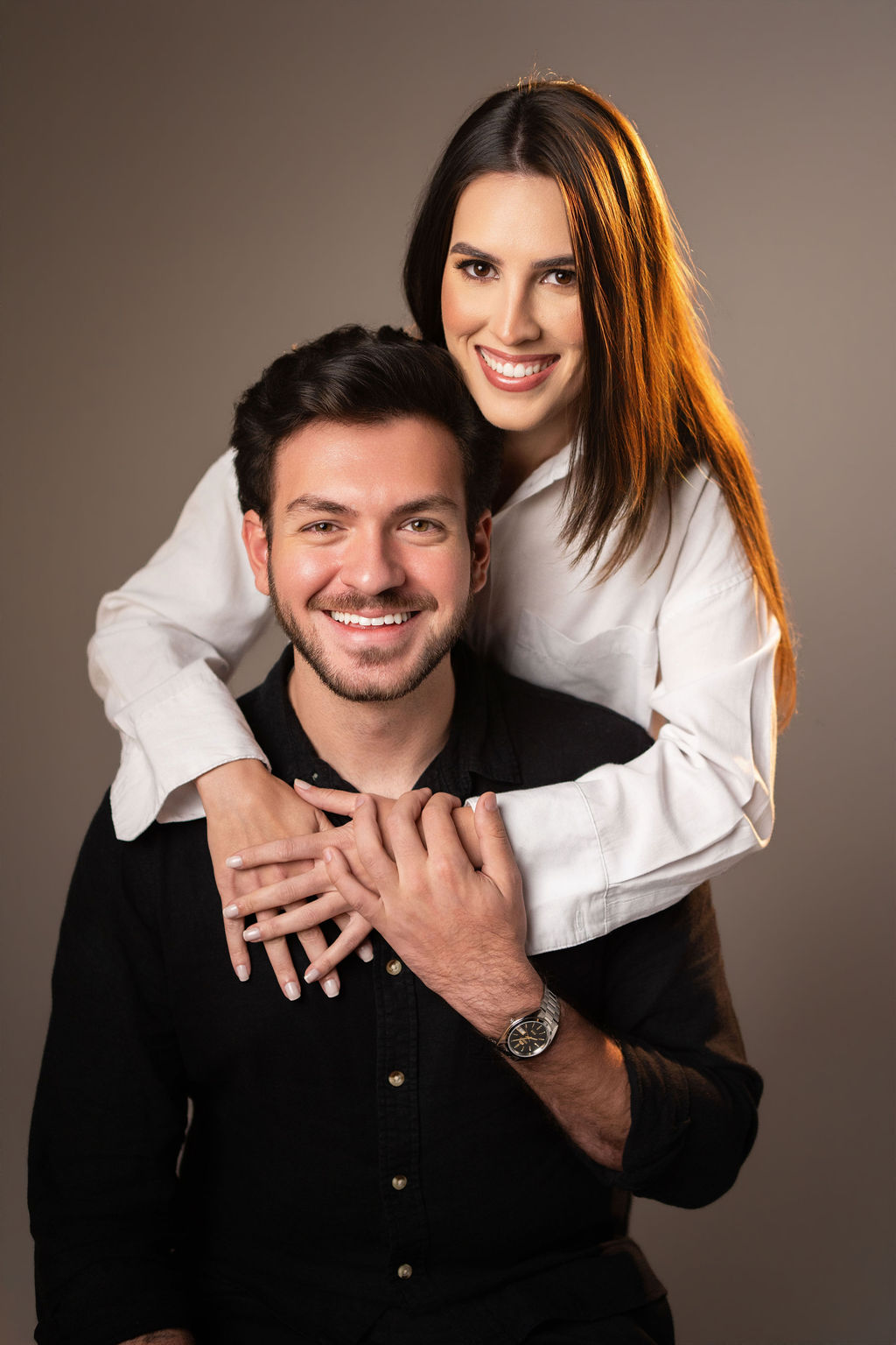 Raissa e Henzo sorrindo